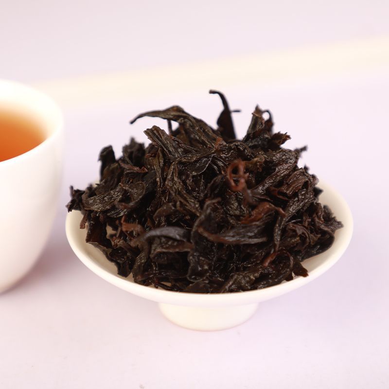 大红袍新茶武夷岩茶红茶铁罐包装130克中足火批发茶礼上市乌龙
1罐