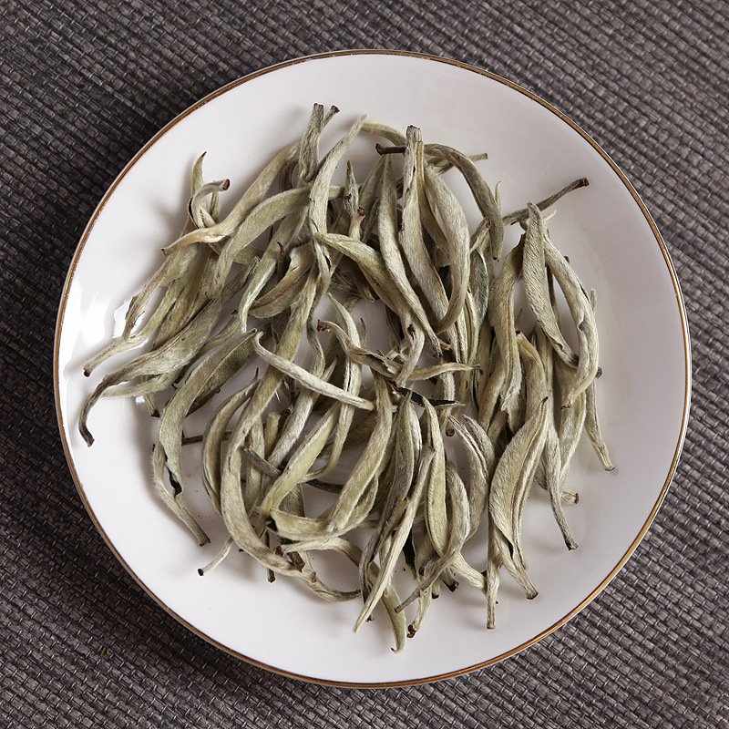 批发 云南白毫银针 2025年月光白单芽 （大芽 ）老树茶 明前春茶
