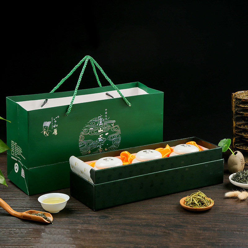 公和厚茶业 江西庐山云雾茶 明前云雾绿茶 102克礼盒装茶叶
1盒