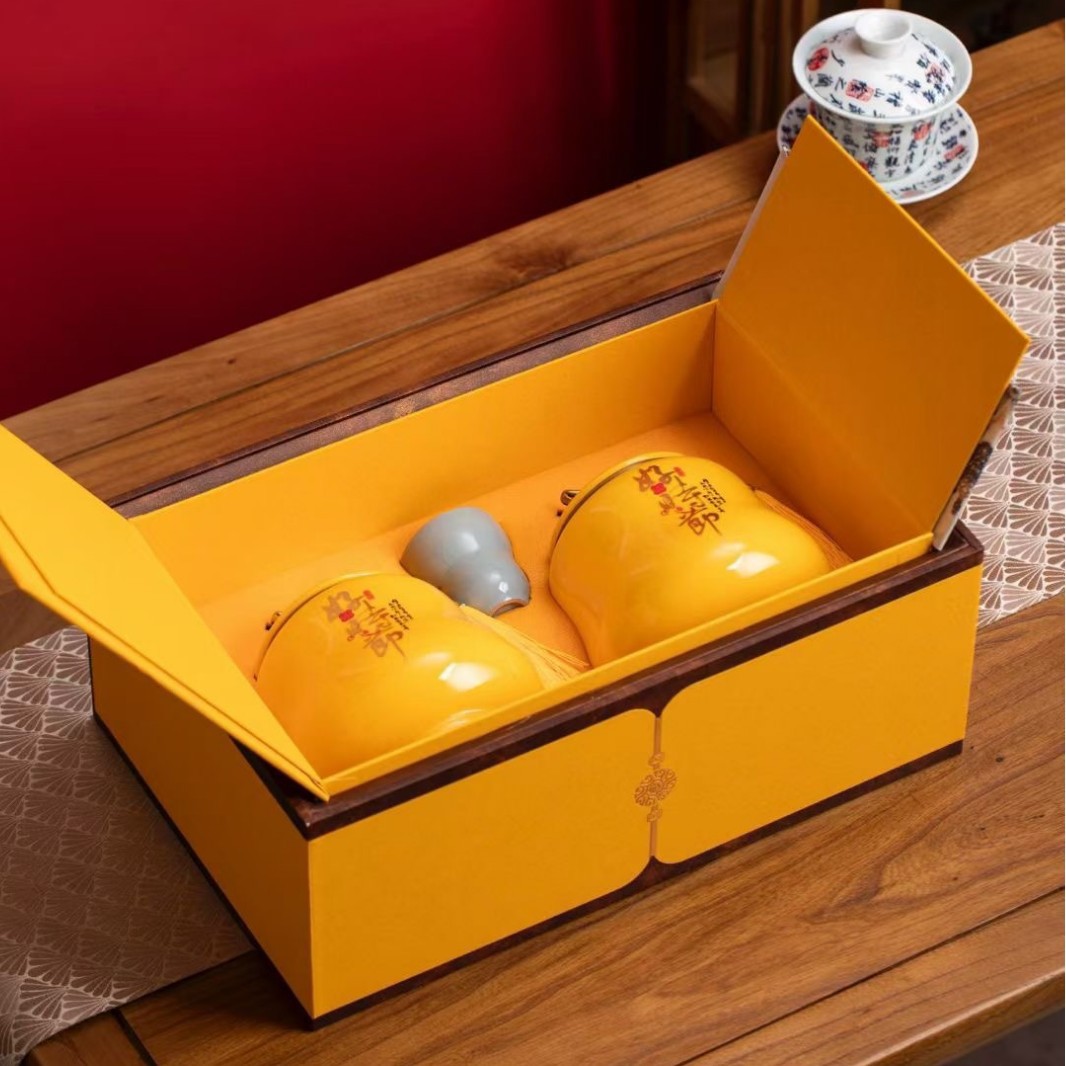 正宗武夷金骏眉茶叶礼盒装5新茶正山小种红茶过节送长辈老丈人
